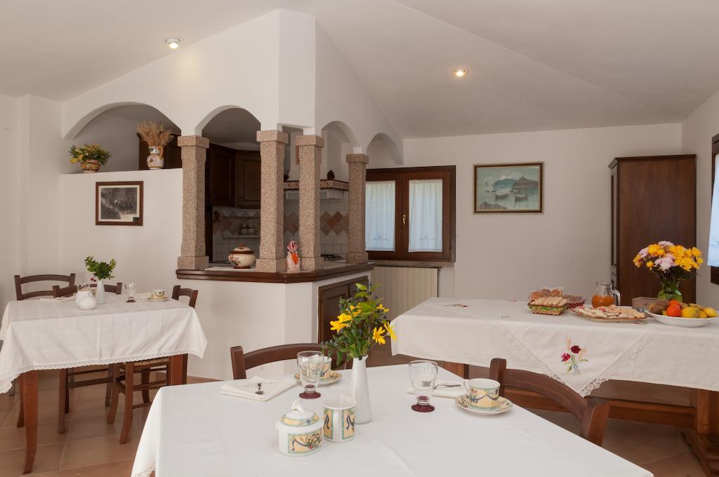 B&B Li Conchi Arzachena Kültér fotó